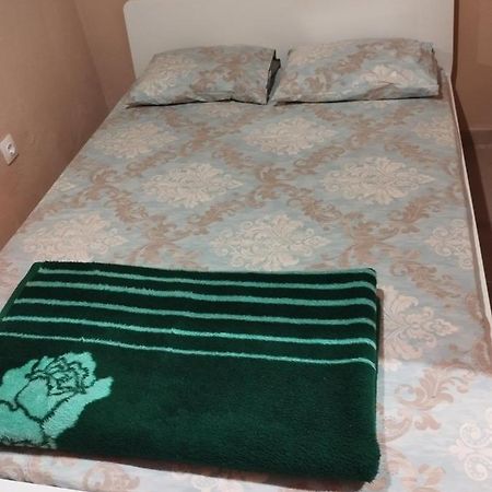 Cozy Apartment In テッサロニキ エクステリア 写真